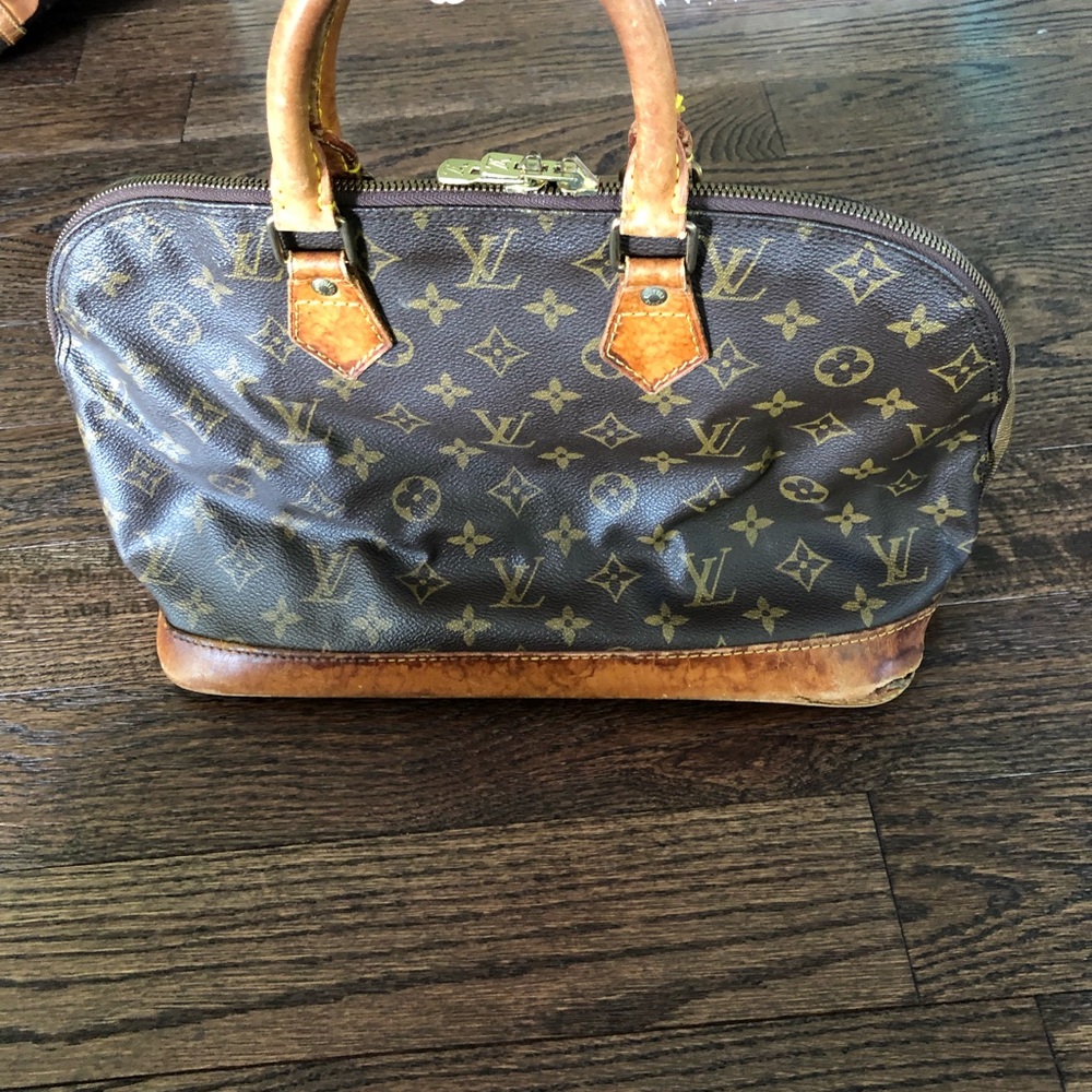 SOLD - Picture 2 of 8